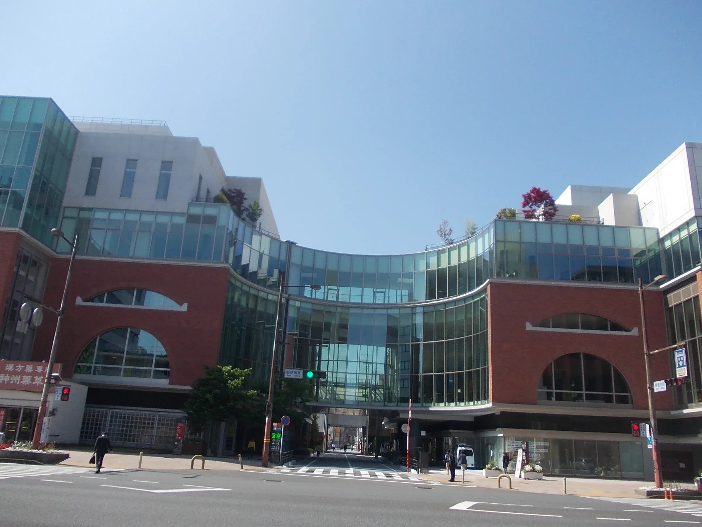 久留米 City Plaza 外觀，筑後 SAKE フェスタ 2026 的六角堂廣場位於館內