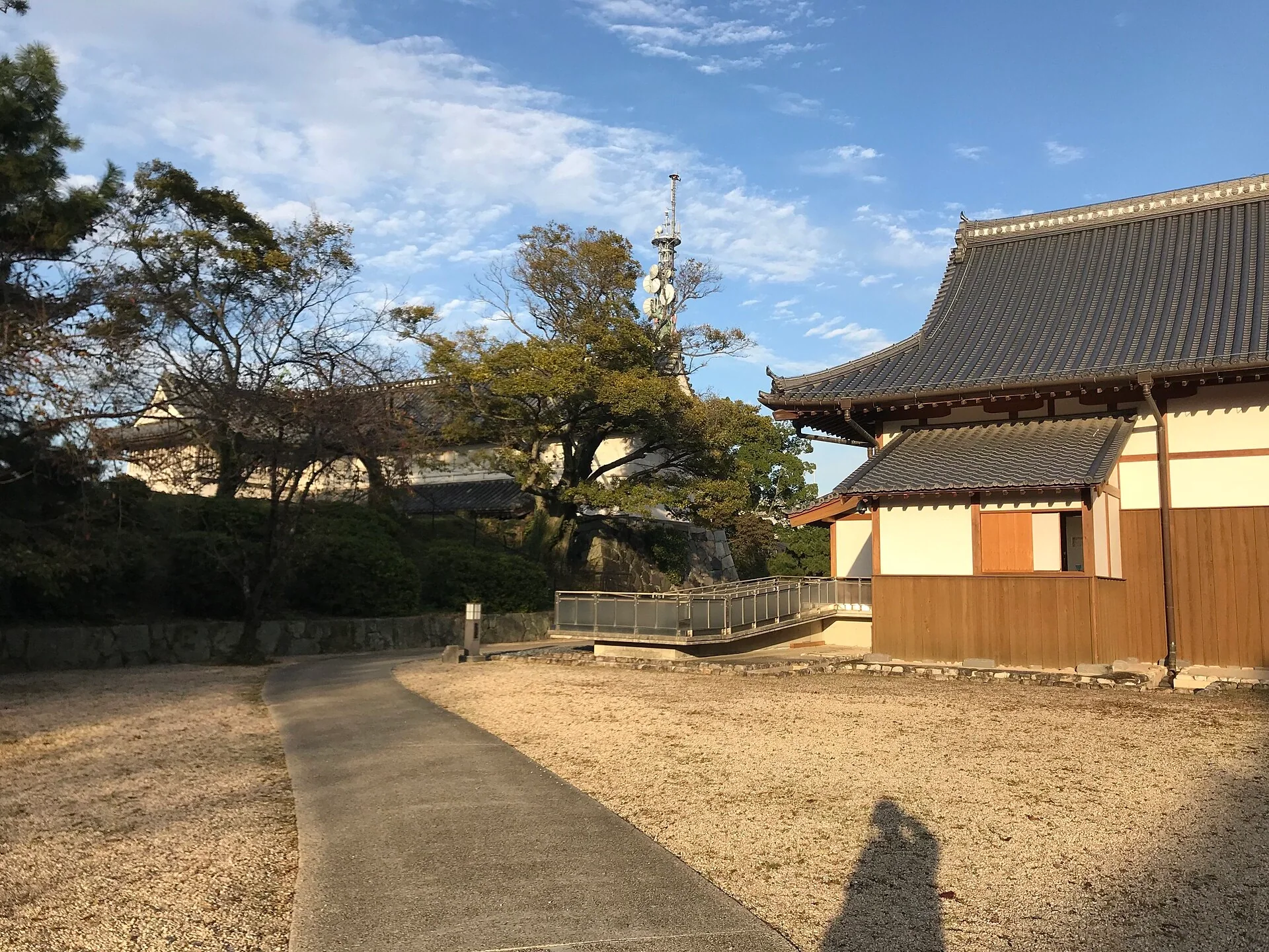 佐賀城本丸歷史館木造御殿外觀與庭院