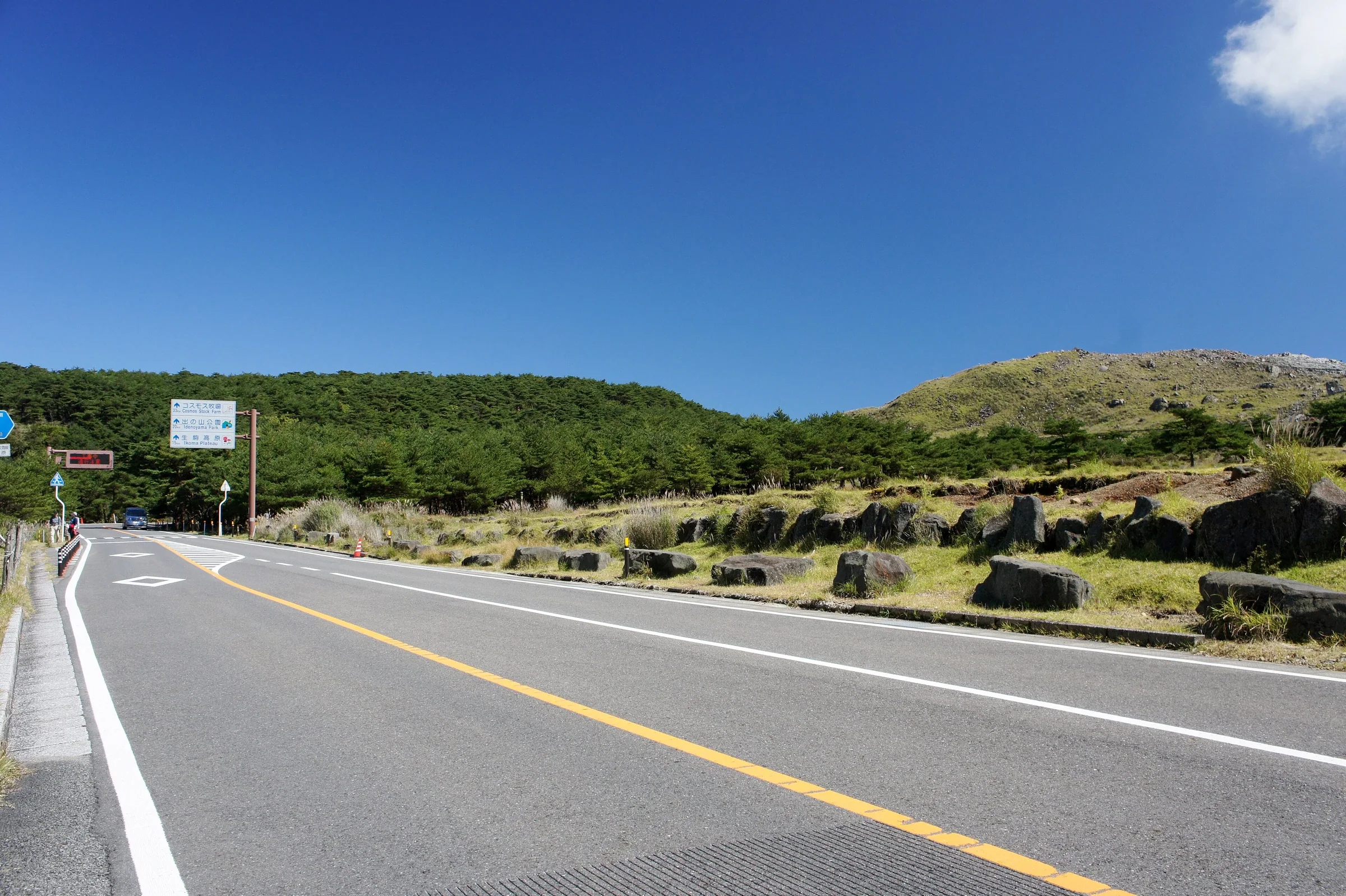 霧島與蝦野高原自駕路線示意圖：由霧島神宮上山，走高原池巡步道後往溫泉區住宿