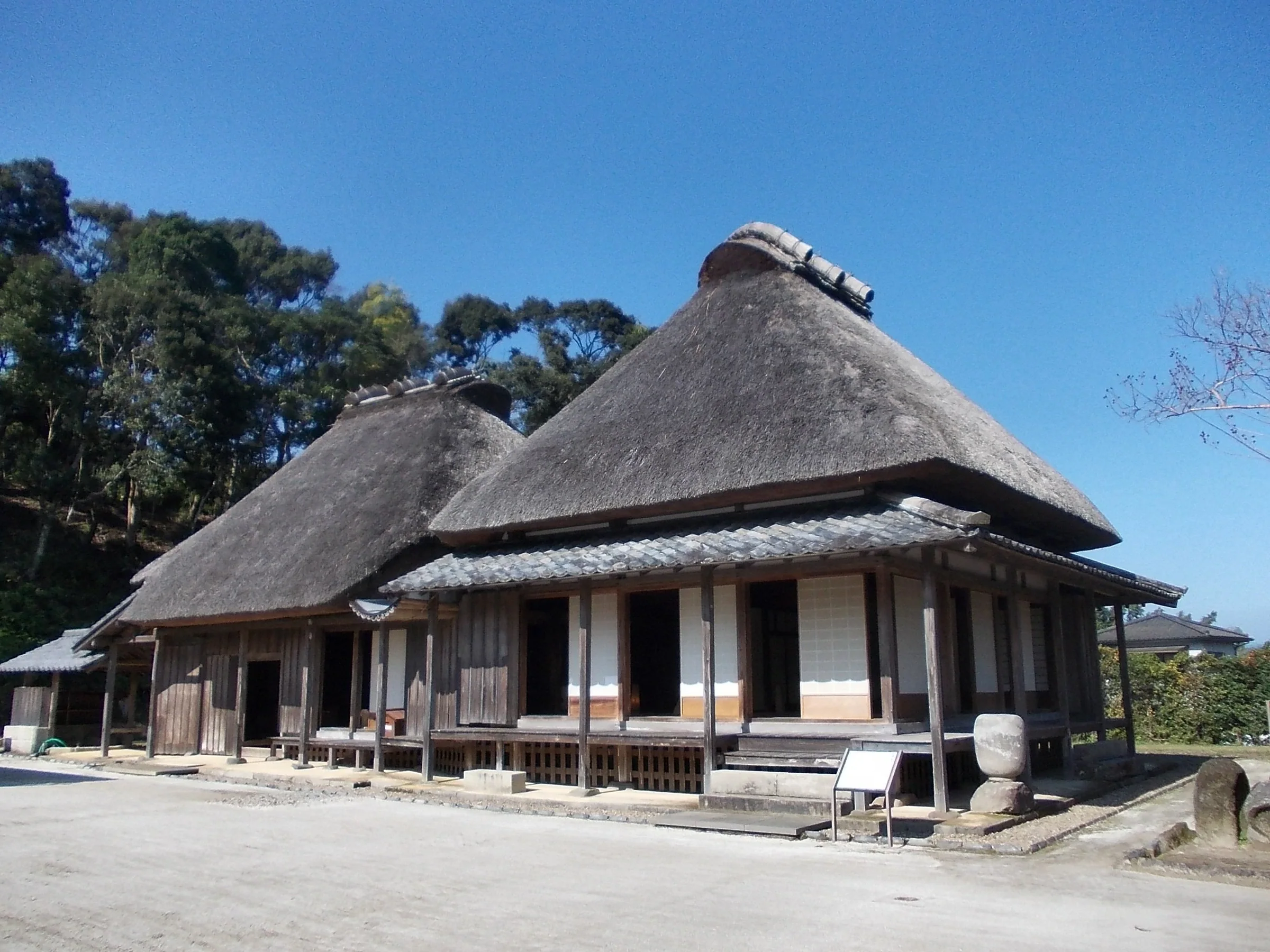 薩摩川內入來的舊增田家住宅茅草屋頂